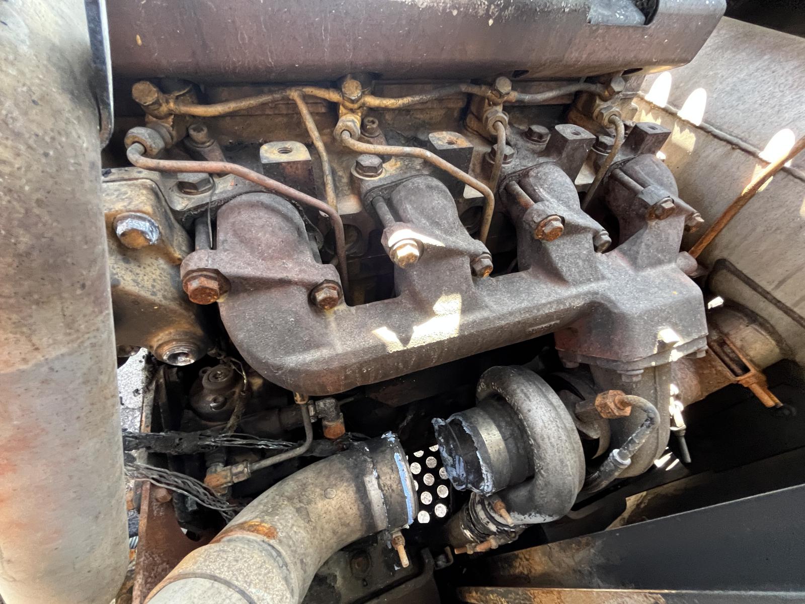 ./imagenes/INVOICE/2019/18272/JOHN DEERE 160D (2).JPG